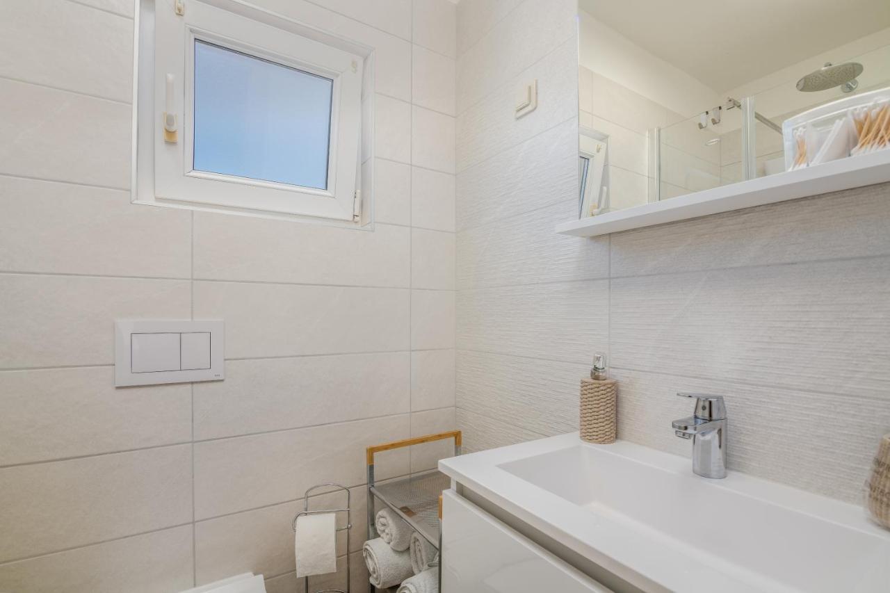 קרק Apartment Stella Di Mare מראה חיצוני תמונה