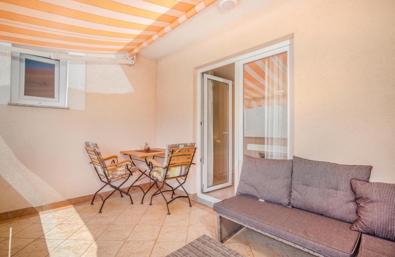 קרק Apartment Stella Di Mare מראה חיצוני תמונה